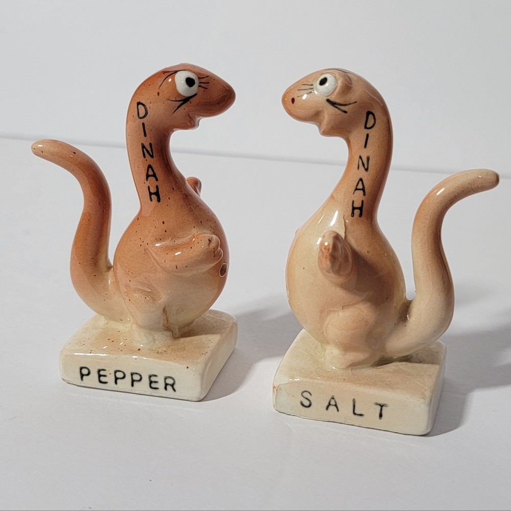 Vintage Dinosaurs Dinah Salt & Pepper Shaker Set Made in Japan